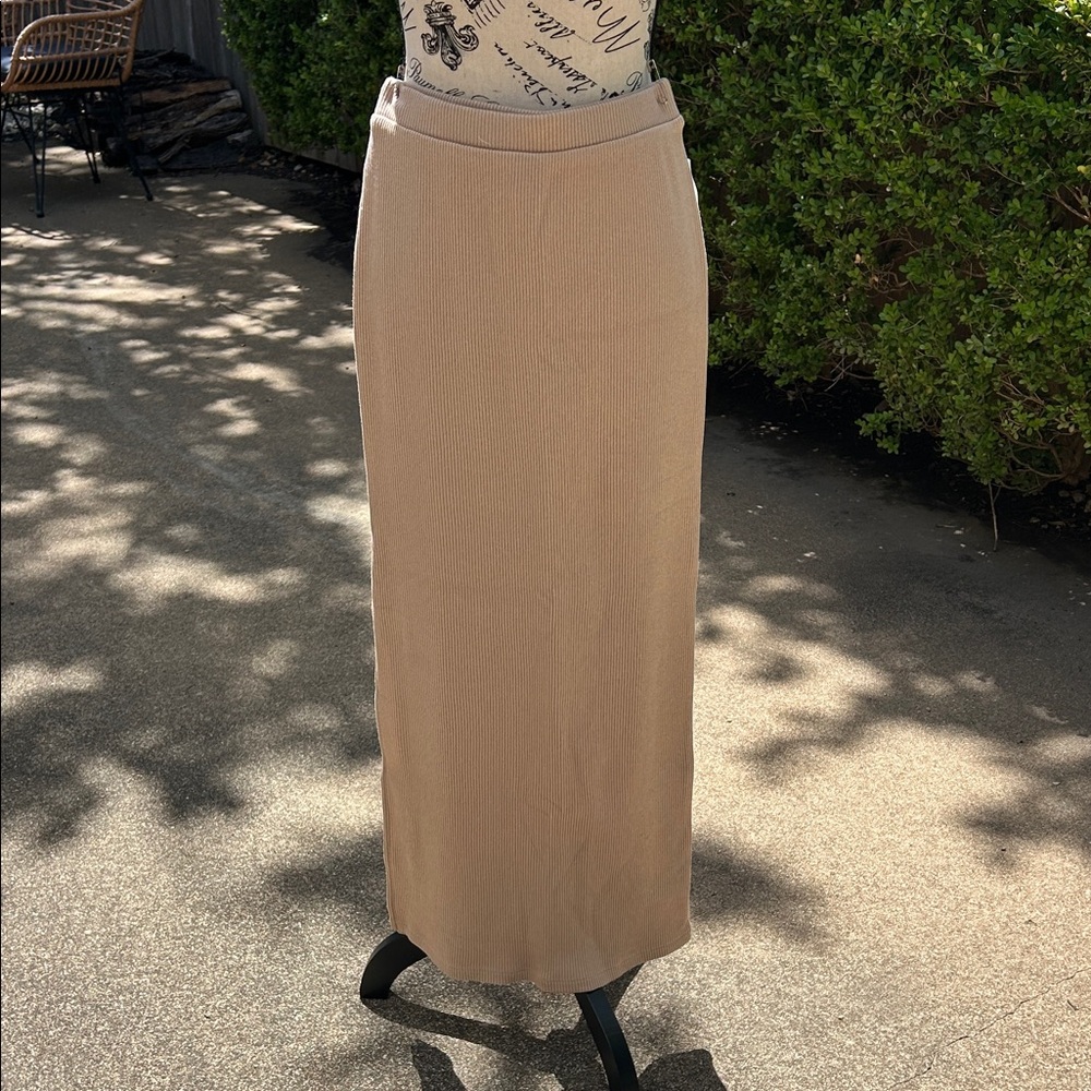 Old Navy Tan Pencil Skirt